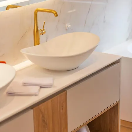 Luxury Decima Near Split - Pool & Tennis Retreat Villa *