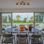 Luxury Decima Near Split - Pool & Tennis Retreat Dicmo