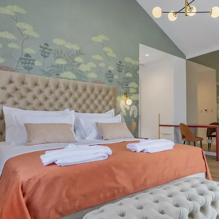 Luxury Decima Near Split - Pool & Tennis Retreat